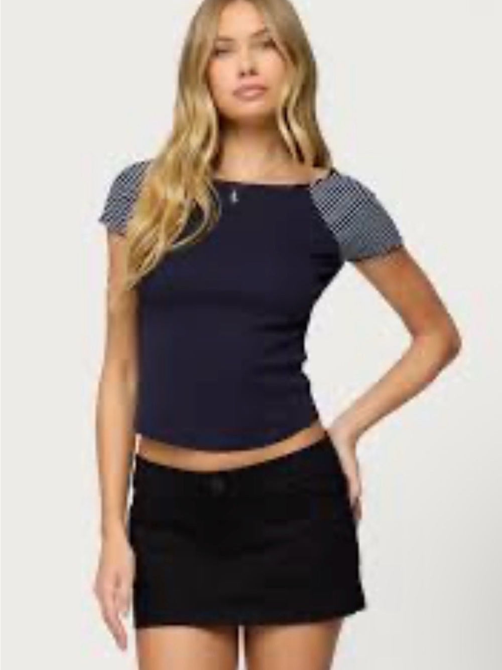 Edikted  Short-Sleeve Raglan Top with striped sleeves, new! W o tags, sz M